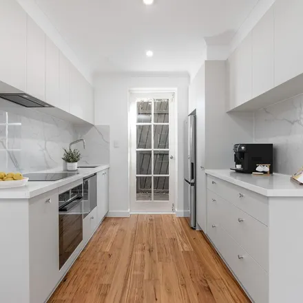 Image 8 - Emilton Avenue, St Kilda VIC 3182, Australia - Apartment for rent