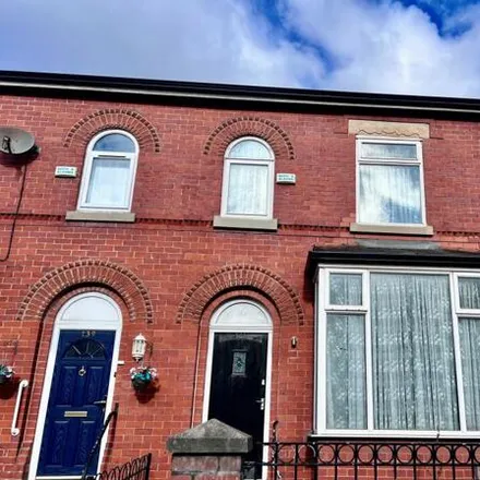 Rent this 4 bed townhouse on Mauj Mela in Queens Road, Manchester