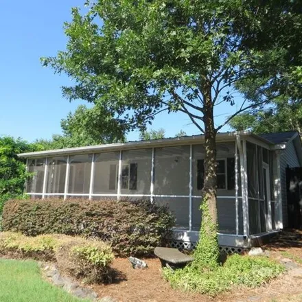 Rent this 3 bed house on 6793 Dixie River Road in Mecklenburg County, NC 28278