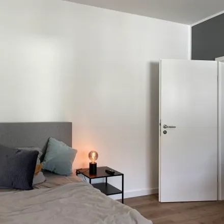 Image 2 - Bergerhauser Straße 4, 45136 Essen, Germany - Apartment for rent