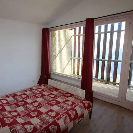 Image 4 - Auris, Isère, France - Apartment for rent