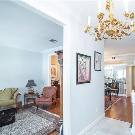 Image 9 - 1212 Aline Street, New Orleans, LA 70115, USA - Townhouse for sale