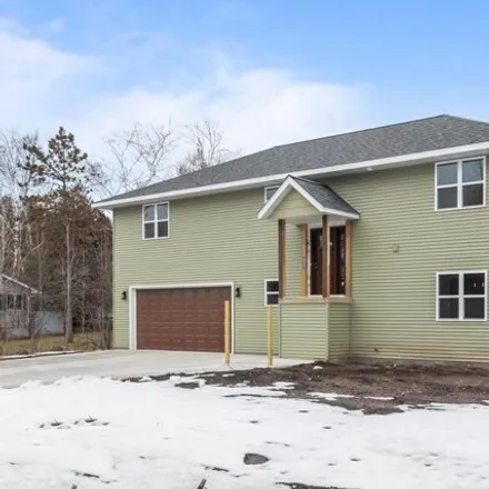 Buy this 5 bed house on 1610 Rhode Island Place in Sturgeon Bay, WI 54235