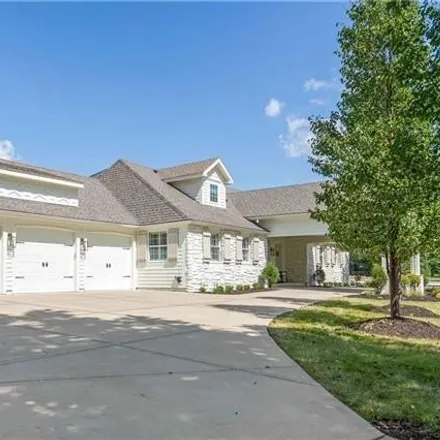 Image 3 - 14176 Mission Road, Leawood, KS 66224, USA - House for sale