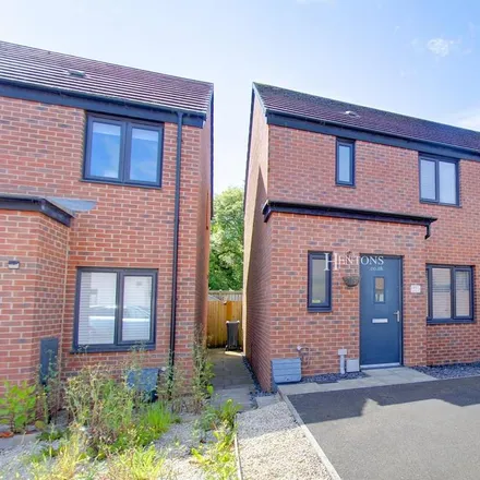 Rent this 3 bed house on Bridge Road in Cardiff, CF3 6YG