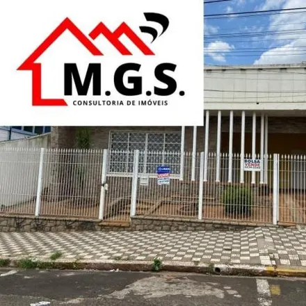 Buy this 3 bed house on Rua Silvério São João in Altos da Cidade, Bauru - SP