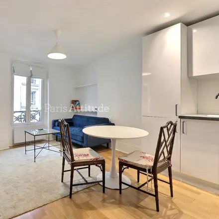 Image 5 - 15 Rue Ramey, 75018 Paris, France - Apartment for rent