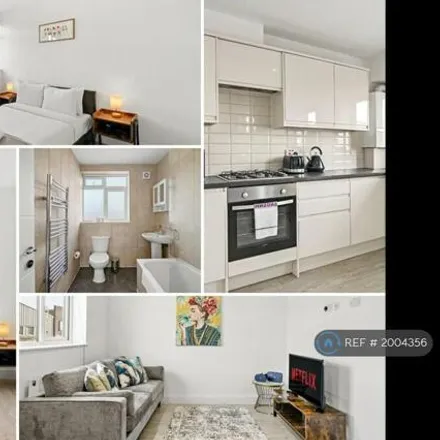 Rent this 2 bed apartment on UX1 Studios in Wallingford Road, London