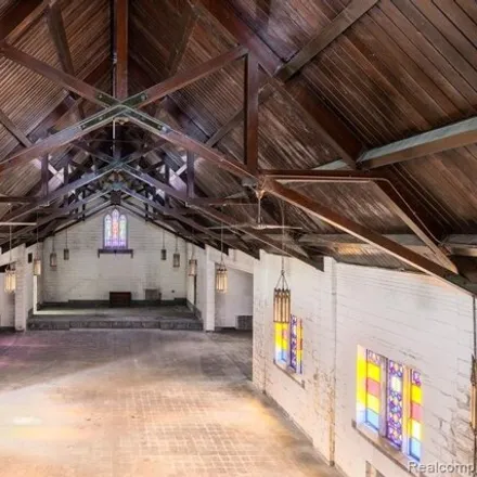 Image 3 - Mount Olive East Baptist Church, 1815 Seminole Street, Detroit, MI 48214, USA - House for sale