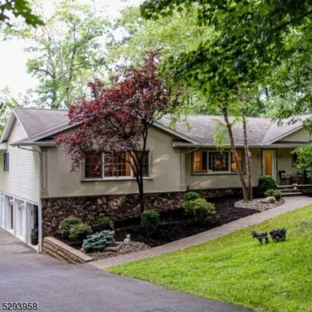 Buy this 4 bed house on 29 Mountain Dr in Watchung, New Jersey