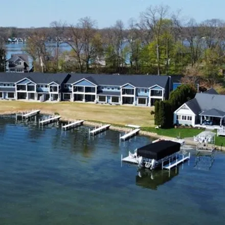 Buy this 3 bed condo on 68 Lane 345 Crooked Lake in Steuben County, IN 46703