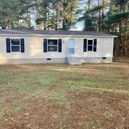Buy this studio apartment on 23401 Oyster House Road in Accomac, Accomack County