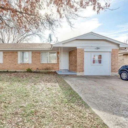 Image 6 - 9414 Northeast 14th Street, Midwest City, OK 73130, USA - House for sale