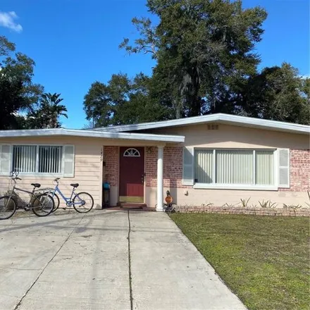 Buy this 3 bed house on 1477 Yates Street in Orlando, FL 32804