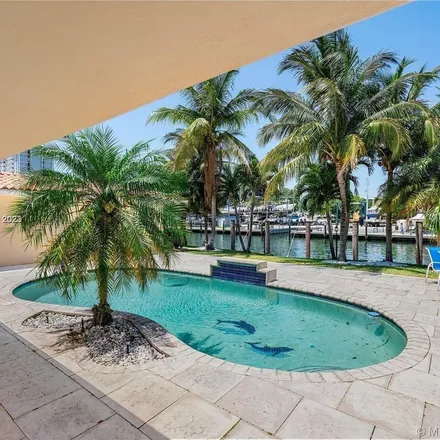Image 3 - 2015 Arch Creek Drive, Keystone Islands, North Miami, FL 33181, USA - Apartment for rent