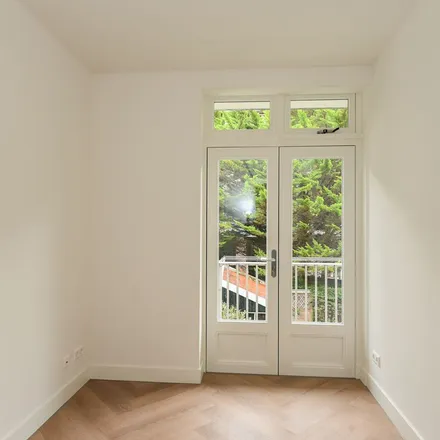 Rent this 3 bed apartment on Agamemnonstraat 41-H in 1076 LR Amsterdam, Netherlands