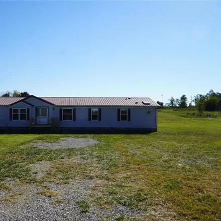 Buy this 4 bed house on 20524 Potomac Drive in Laclede County, MO 65536