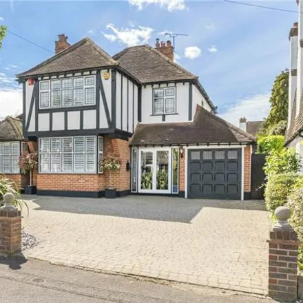 Buy this 3 bed house on 27 Kingswood Avenue in London, BR2 0NT