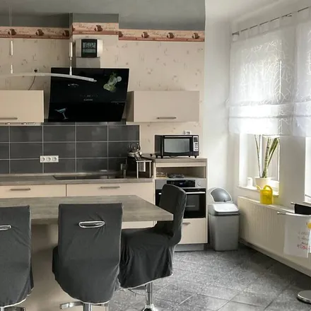 Rent this 3 bed apartment on 04316 Leipzig