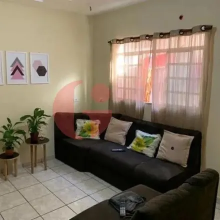 Buy this 4 bed house on Rua José Antônio Quirino in Parque Nova Esperança, São José dos Campos - SP