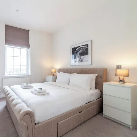 Rent this 1 bed apartment on London in SW4 9DX, United Kingdom