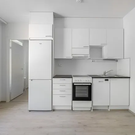Rent this 3 bed apartment on Saarijärventie 42 in 40270 Jyväskylä, Finland