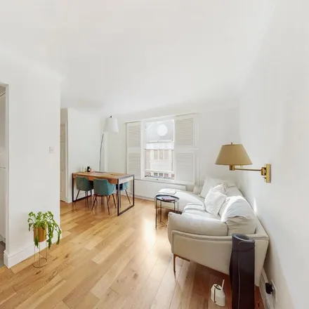 Rent this 2 bed apartment on 1-25 Galen Place in London, WC1A 2JX