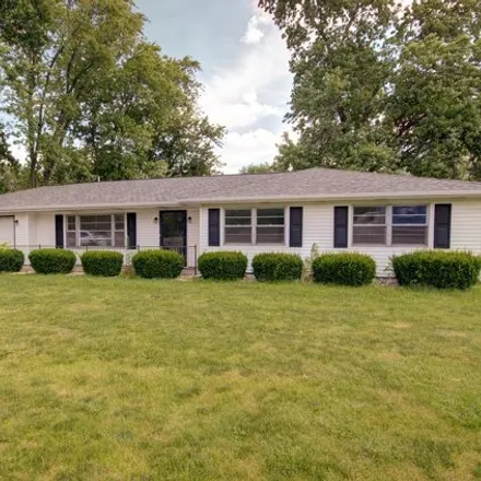 Buy this 3 bed house on 2445 Plainfield Rd in Joliet, Illinois