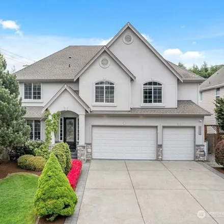 Buy this 6 bed house on 11267 Southeast 60th Street in Hazelwood, Bellevue