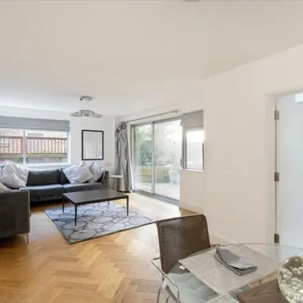 Image 5 - Kensington Heights, 91-95 Campden Hill Road, London, W8 7EJ, United Kingdom - Apartment for sale