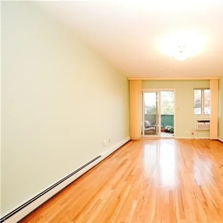 Image 2 - 1840 East 13th Street, New York, NY 11229, USA - Condo for sale