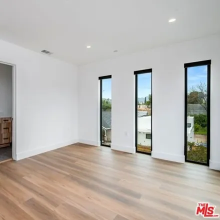 Image 6 - 6118 Meridian Street, Los Angeles, CA 90042, USA - House for rent