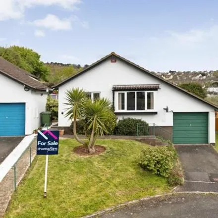 Buy this 3 bed house on Meadow Rise in Teignmouth, TQ14 9UR