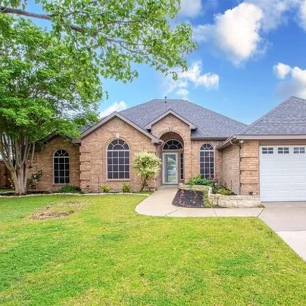 Buy this 3 bed house on 1590 Brittany Lane in Mansfield, TX 76063