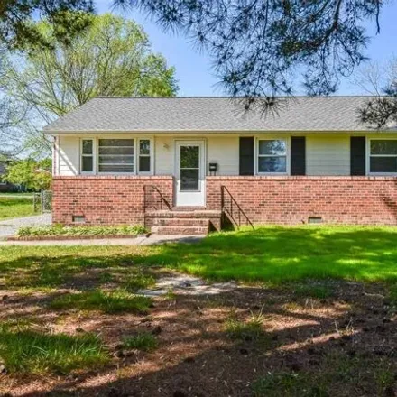 Buy this 3 bed house on 5118 Kemp Street in Montrose, Henrico County
