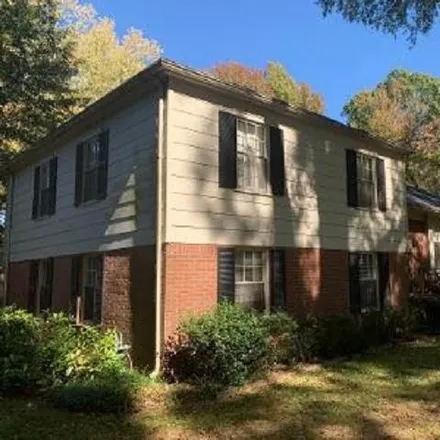 Buy this 3 bed house on 7272 Great Oaks Road in Germantown, TN 38138