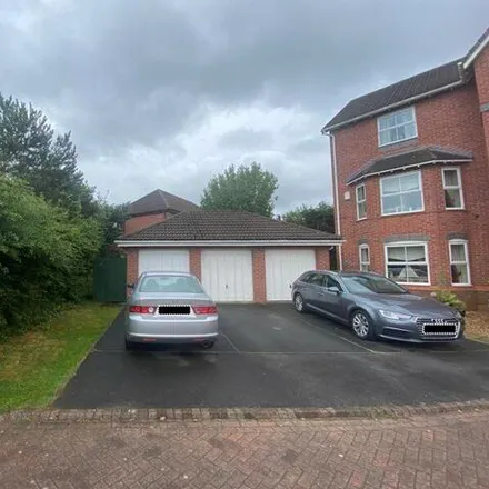 Image 2 - 4 Lostock Close, Northwich, CW9 8TL, United Kingdom - Duplex for sale