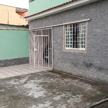 Buy this 3 bed house on Avenida José Mendonça Campos in Colubandê, São Gonçalo - RJ
