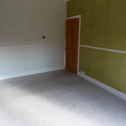 Rent this 3 bed apartment on Linden Grove in Middlesbrough, TS5 5NE