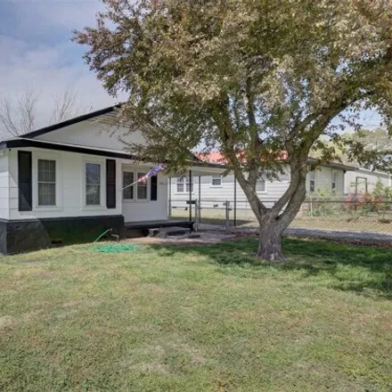Buy this 2 bed house on Kingdom Hall of Jehovah's Witnesses in South Vancouver Avenue, Tulsa