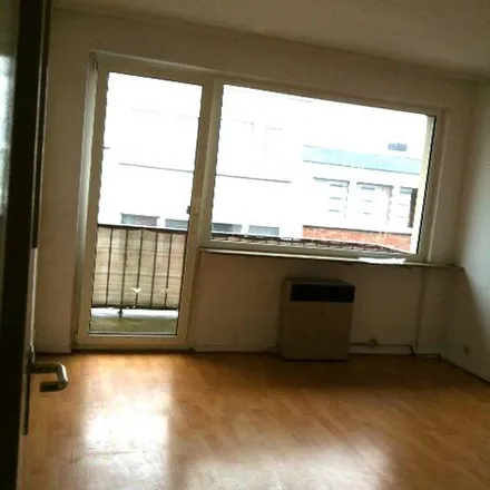 Image 3 - Alsenstraße 47, 42103 Wuppertal, Germany - Apartment for rent