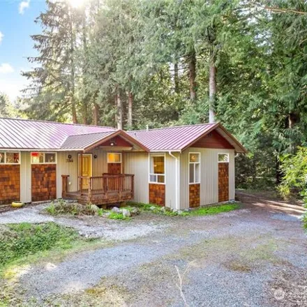 Buy this 3 bed house on 3191 Blackjack Trail in Whatcom County, WA 98284
