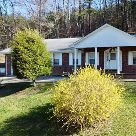 Buy this 3 bed house on 131 County Route 31/2 in Kanawha County, WV 25312