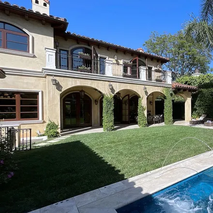 Rent this 6 bed house on 302 23rd Street in Santa Monica, CA 90402