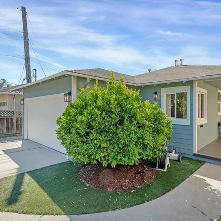 Buy this 3 bed house on 468 26th Ave in San Mateo, California
