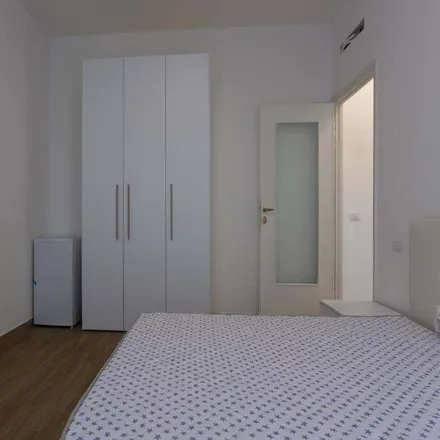 Image 5 - Viale San Gimignano, 20147 Milan MI, Italy - Room for rent