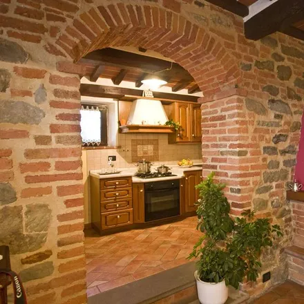 Image 2 - Cortona, Arezzo, Italy - Apartment for rent