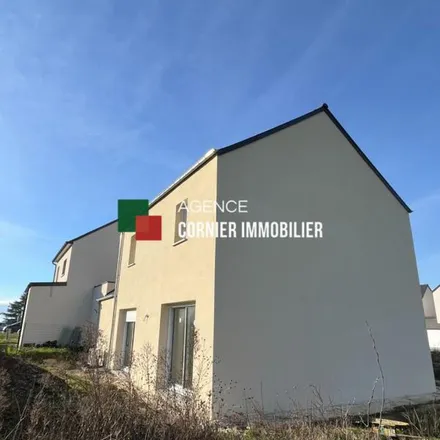 Rent this 5 bed apartment on 1 Rue de la Mairie Ossé in 35410 Châteaugiron, France