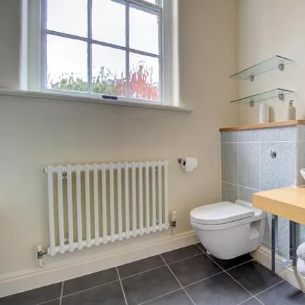 Image 7 - St Mary's House, Reeve Lane, Lichfield, WS13 6AD, United Kingdom - Apartment for sale