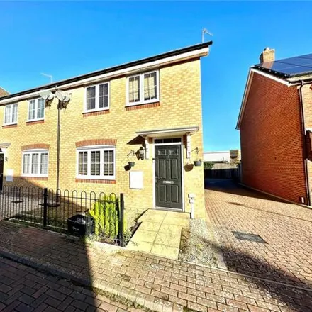 Buy this 3 bed duplex on Wheatcroft Way in Swindon, SN1 2RD